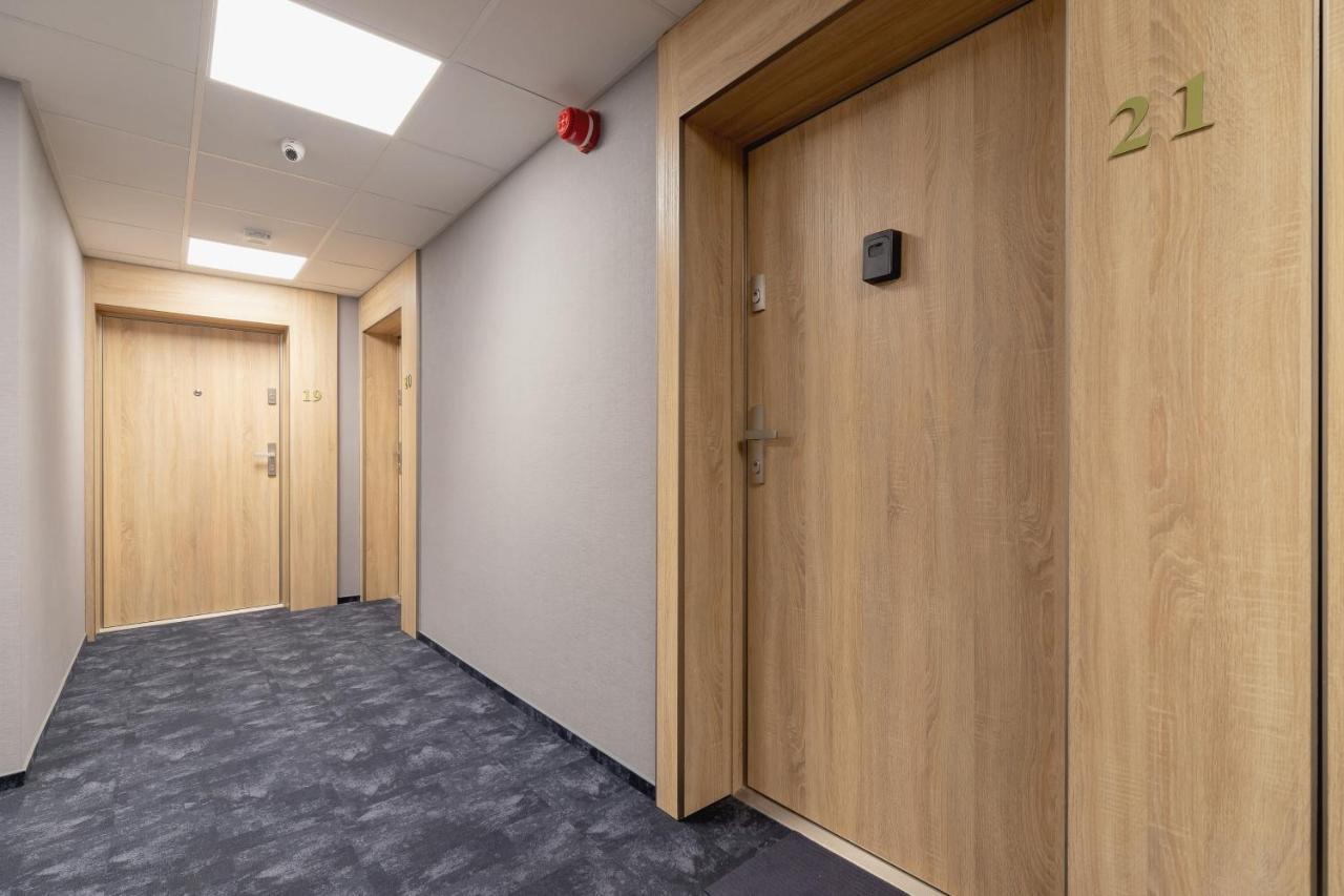 Cozy Studio Apartments Sauna & Ac Krakow By Noclegi Renters Exteriör bild